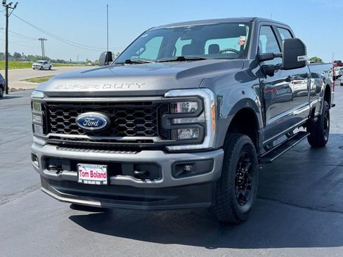 Used 2023 Ford F350 XL w/ STX Appearance Package AWD/4WD image 8