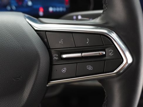 Used 2026 Chevrolet Equinox LT w/ LPO, Floor Liner Package FWD image 21