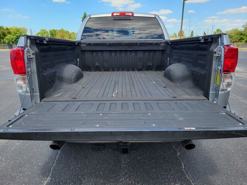 Used 2013 Toyota Tundra Limited w/ Memory Pkg AWD/4WD image 7