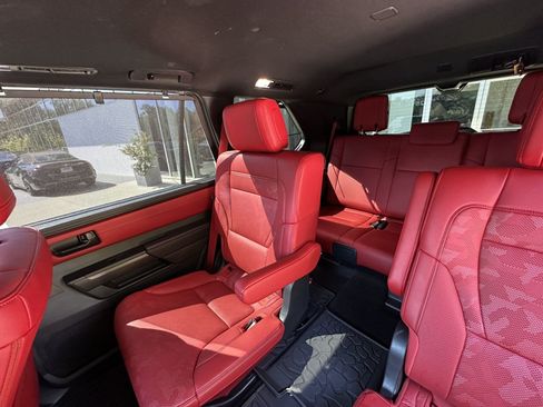 Used 2024 Toyota Sequoia TRD Pro AWD/4WD image 51
