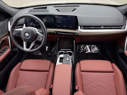 Used 2026 BMW X1 xDrive28i w/ Technology Package AWD/4WD image 16
