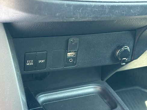 Certified 2018 Toyota RAV4 LE w/ All Weather Liner Package FWD image 22