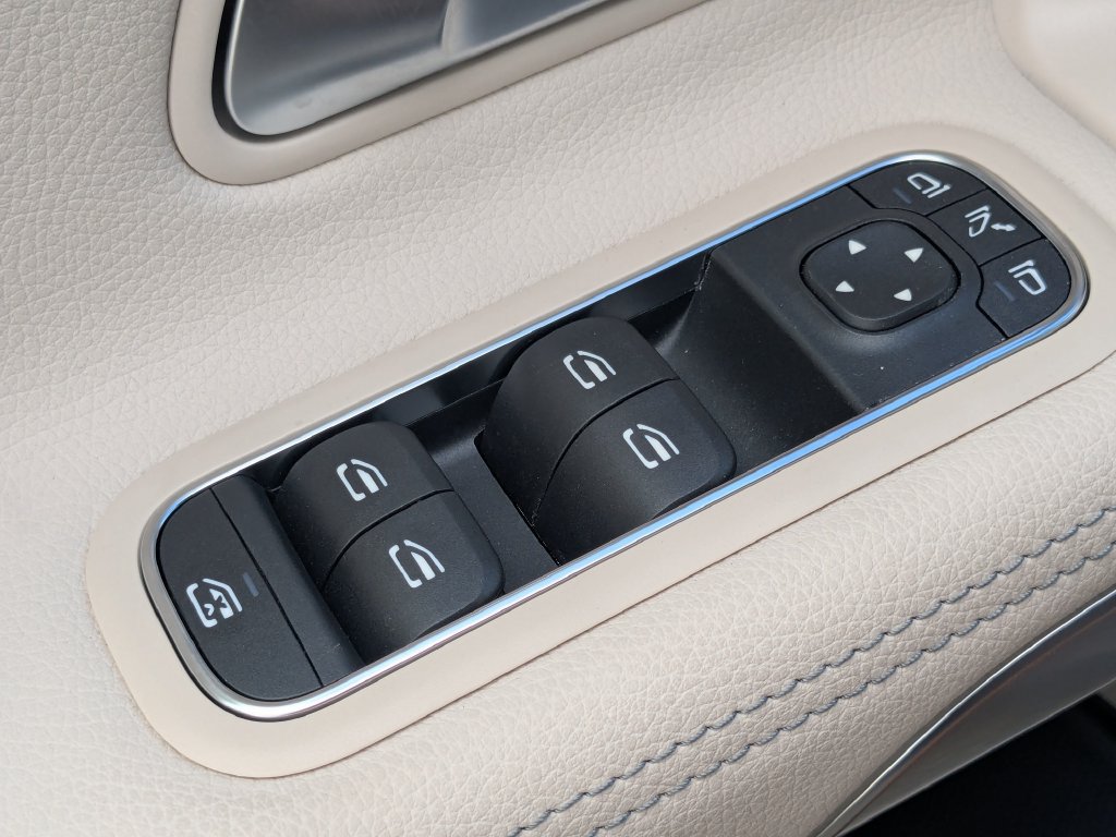Certified 2026 Mercedes-Benz CLA 250 image 9