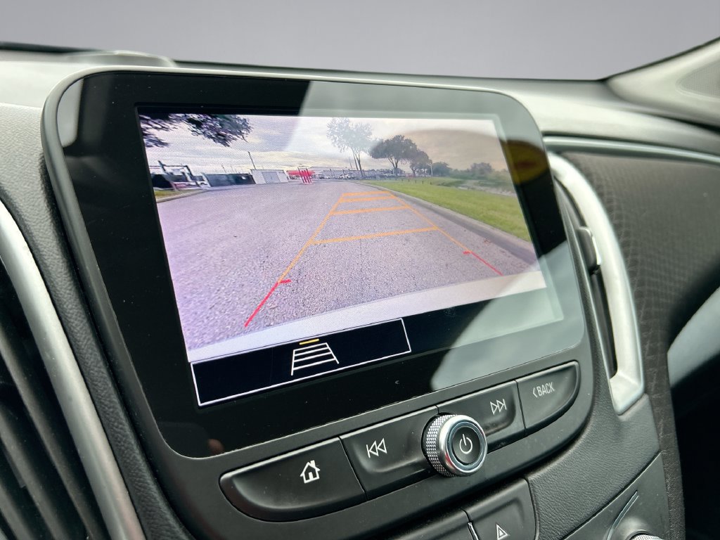 Used 2024 Chevrolet Malibu LT FWD image 22
