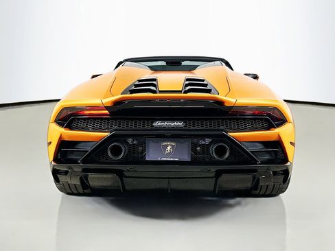 Used 2021 Lamborghini Huracan EVO RWD image 68