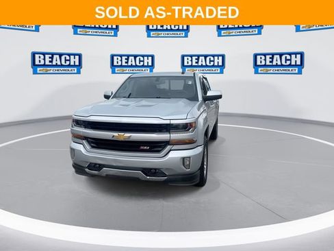 Used 2017 Chevrolet Silverado 1500 LT w/ All Star Edition AWD/4WD image 3