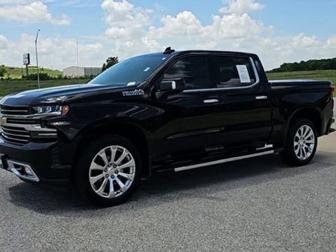 Used 2020 Chevrolet Silverado 1500 High Country AWD/4WD image 4