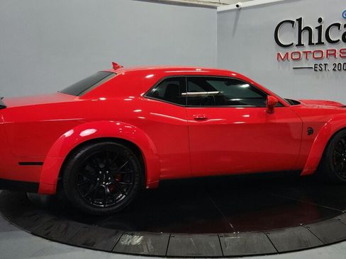 Used 2016 Dodge Challenger SRT Hellcat RWD image 12