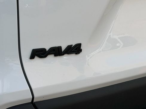 Used 2024 Toyota RAV4 LE FWD image 13