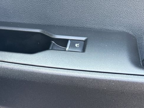 Used 2023 Ford F250 XL image 21