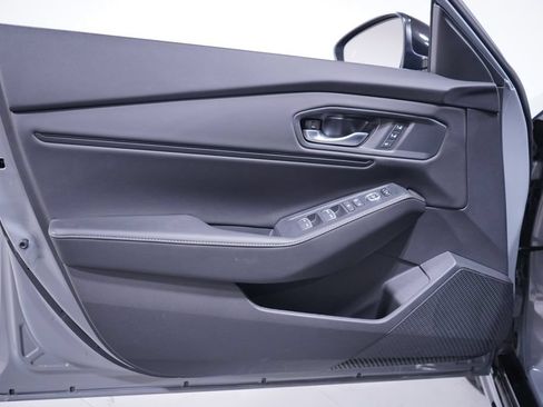 Used 2025 Honda Accord Sport image 18