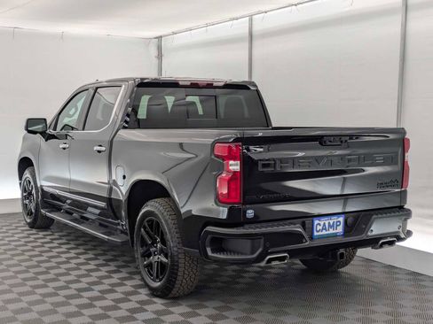 Used 2024 Chevrolet Silverado 1500 High Country w/ Technology Package image 4