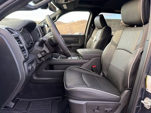 New 2026 RAM 3500 Limited AWD/4WD image 11