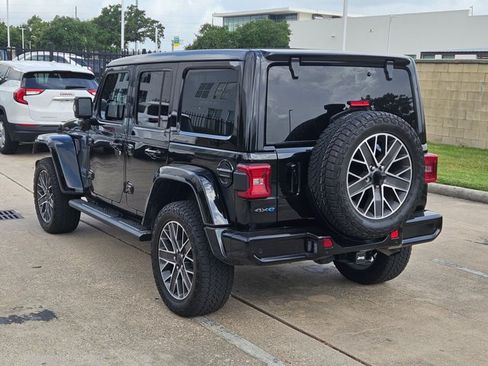 Used 2024 Jeep Wrangler High Altitude AWD/4WD image 7