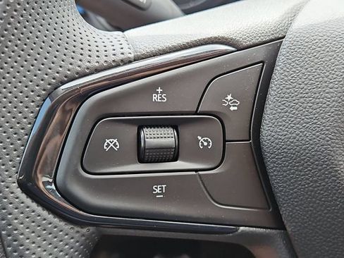 New 2026 Chevrolet Trax LS w/ LS Convenience Package FWD image 42