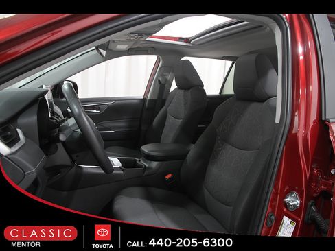 Certified 2024 Toyota RAV4 XLE w/ Convenience Package AWD/4WD image 5