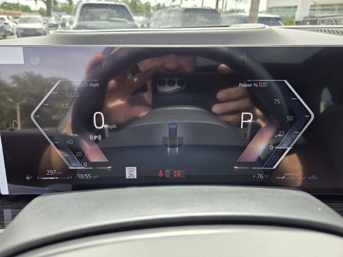 Certified 2026 BMW X5 sDrive40i w/ M Sport Package image 32