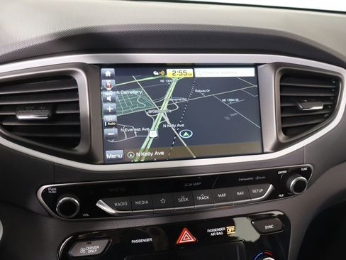 Used 2019 Hyundai Ioniq Limited w/ Ultimate Package 02 image 7