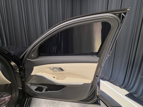 Used 2023 BMW 330i xDrive Sedan w/ M Sport Package image 34