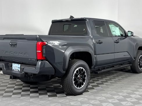 New 2025 Toyota Tacoma TRD Off-Road image 4