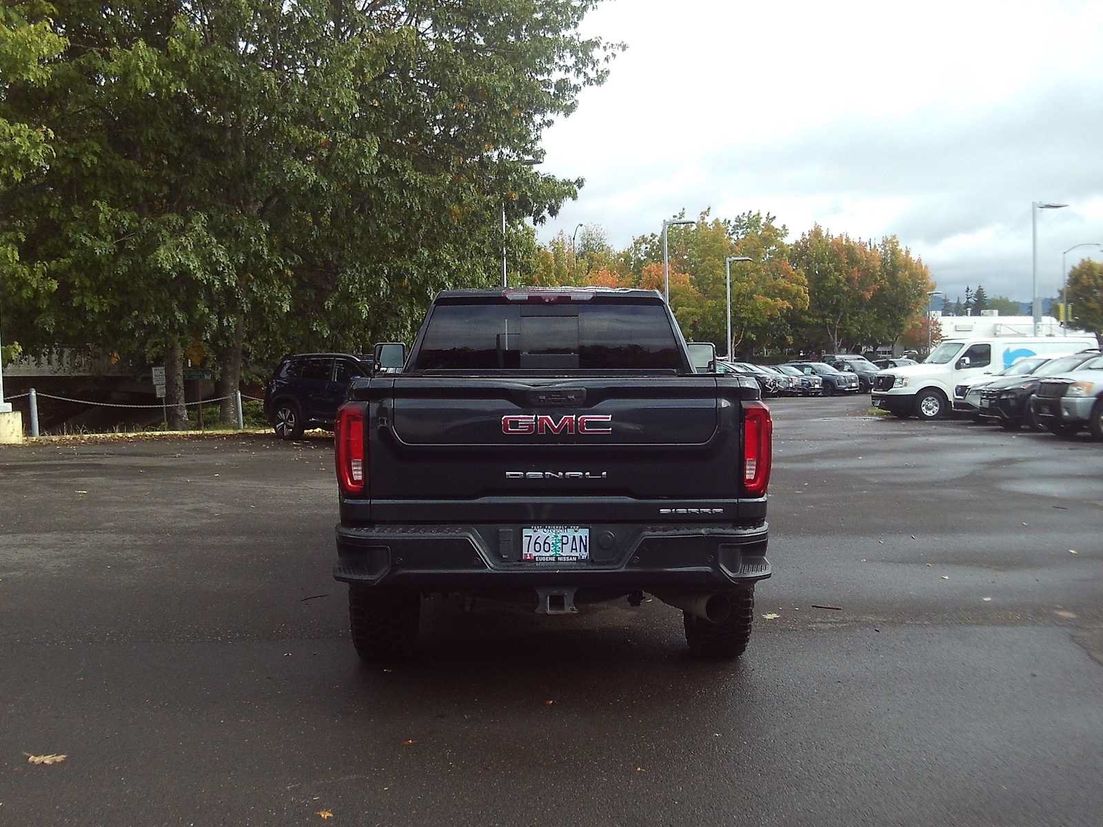 Used 2020 GMC Sierra 3500 Denali w/ Denali Ultimate Package AWD/4WD image 4