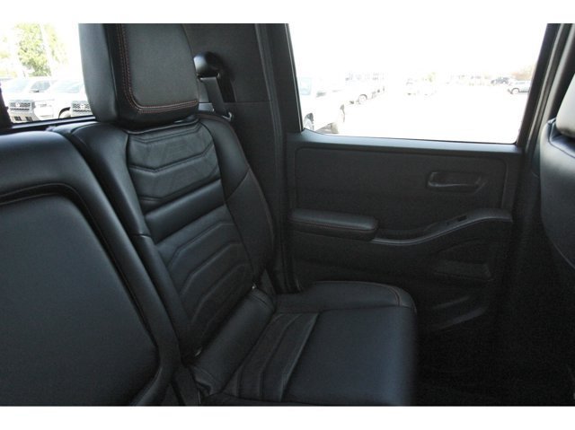 New 2026 Nissan Frontier PRO-4X AWD/4WD image 12