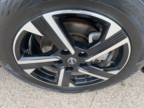 Certified 2024 Nissan Sentra SV image 33