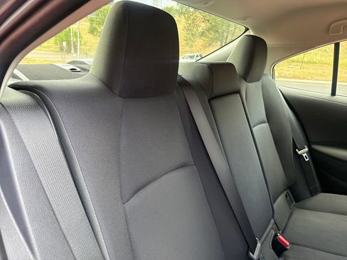 Used 2024 Toyota Corolla LE FWD image 26