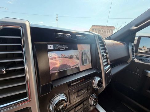 Used 2016 Ford F150 King Ranch w/ Equipment Group 601A Luxury AWD/4WD image 27