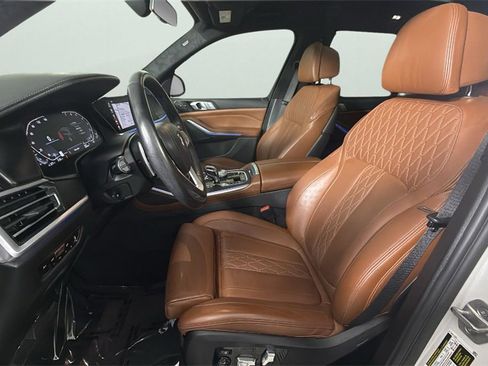 Used 2021 BMW X7 xDrive40i w/ Premium Package 2 image 17