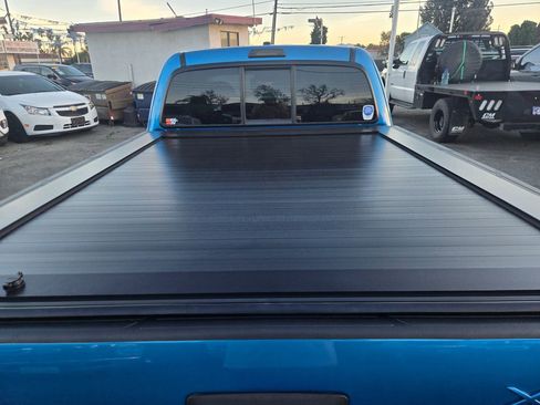 Used 2011 Toyota Tacoma X-Runner image 14