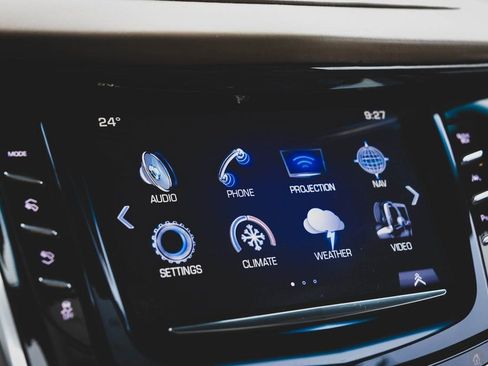 Used 2020 Cadillac Escalade ESV Platinum AWD/4WD image 17