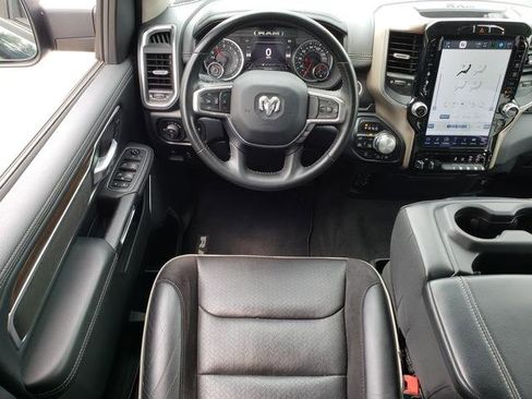 Used 2022 RAM 1500 Laramie w/ Off Road Group image 18