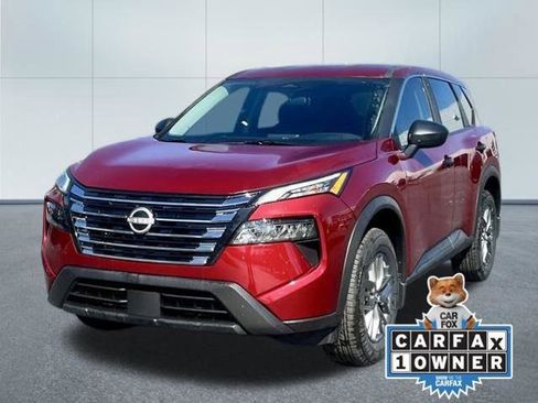 Certified 2025 Nissan Rogue S FWD image 6