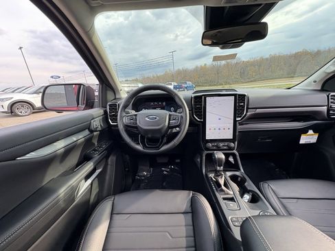 New 2025 Ford Ranger Lariat w/ Convenience Package image 30