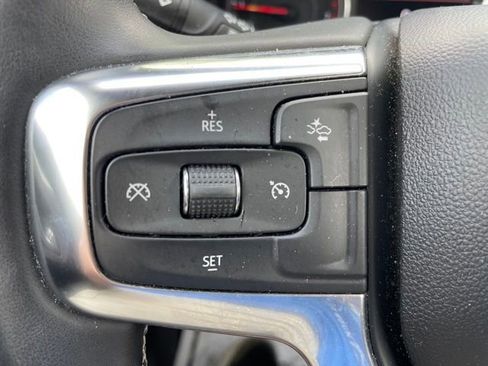 Used 2024 Chevrolet Blazer LT FWD image 18