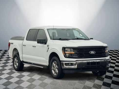 Used 2025 Ford F150 XLT w/ Equipment Group 301A Standard image 4