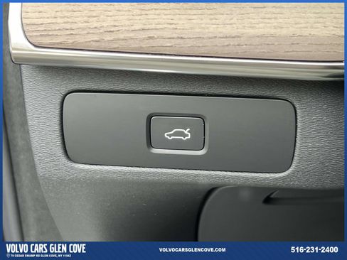 Used 2026 Volvo XC90 B5 Plus w/ Protection Package AWD/4WD image 20
