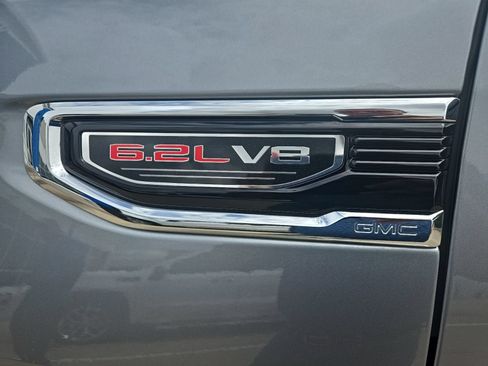 Used 2026 GMC Sierra 1500 Denali w/ Technology Package AWD/4WD image 13