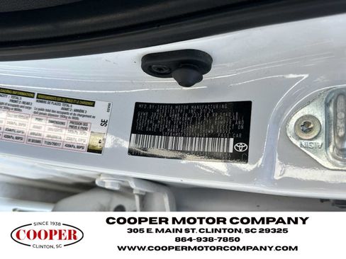 Used 2024 Toyota Corolla LE FWD image 27