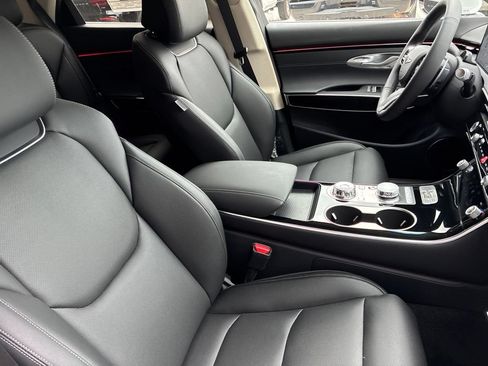 New 2026 Genesis GV70 2.5T AWD/4WD image 7