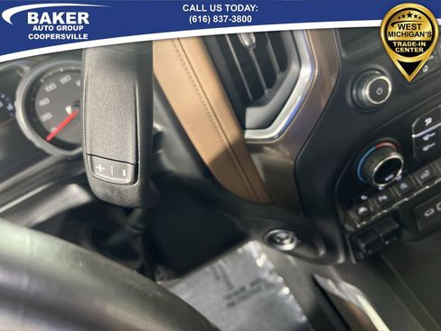 Used 2021 Chevrolet Silverado 1500 High Country w/ Technology Package image 17