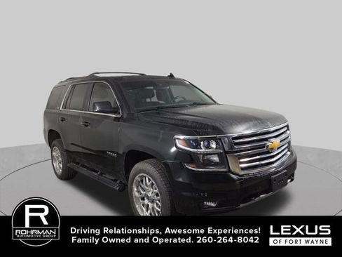 Used 2016 Chevrolet Tahoe LT w/ Luxury Package AWD/4WD image 5