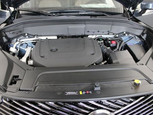 New 2026 Volvo XC90 B6 Plus w/ Protection Package Premier image 28