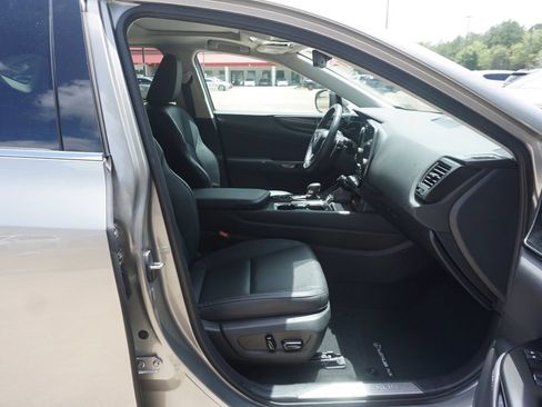 Used 2025 Lexus NX 250 FWD w/ Cold Area Package image 18