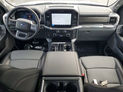 Used 2025 Ford F150 Lariat w/ Equipment Group 501A Mid image 13