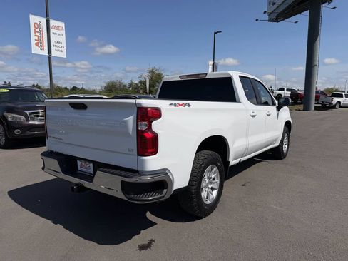 Used 2022 Chevrolet Silverado 1500 LT w/ Work Truck Package AWD/4WD image 8