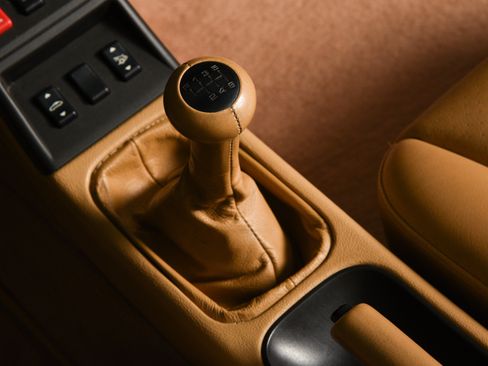 Used 1995 Porsche 911 Carrera RWD image 7