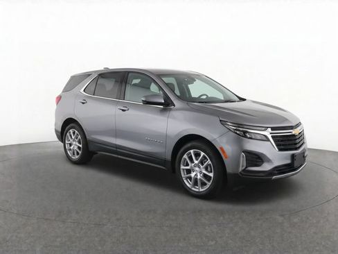 Used 2024 Chevrolet Equinox LT AWD/4WD image 1