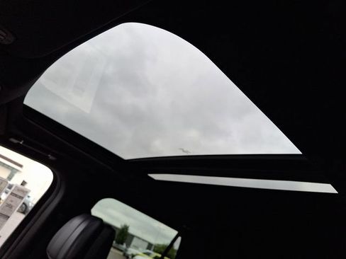 New 2025 Lincoln Navigator L Reserve w/ Jet Appearance Package image 7